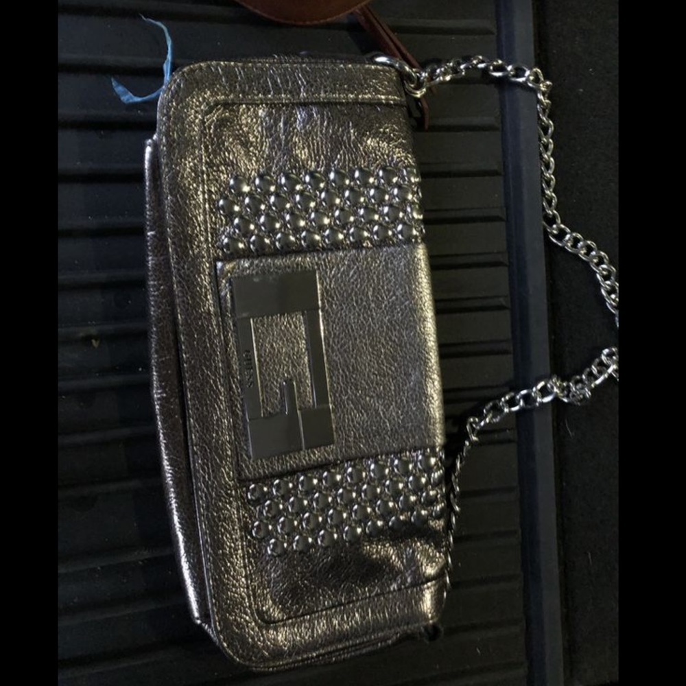Guess purse like new